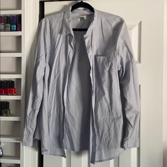 Tops - Light blue and white polka dot button up​